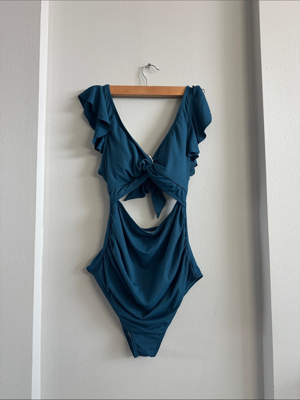 Maternity Ruffle One-Piece Swimsuit size small